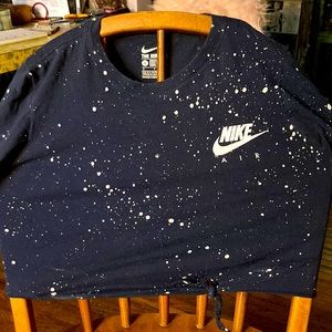 Nike splattered cropped shirt